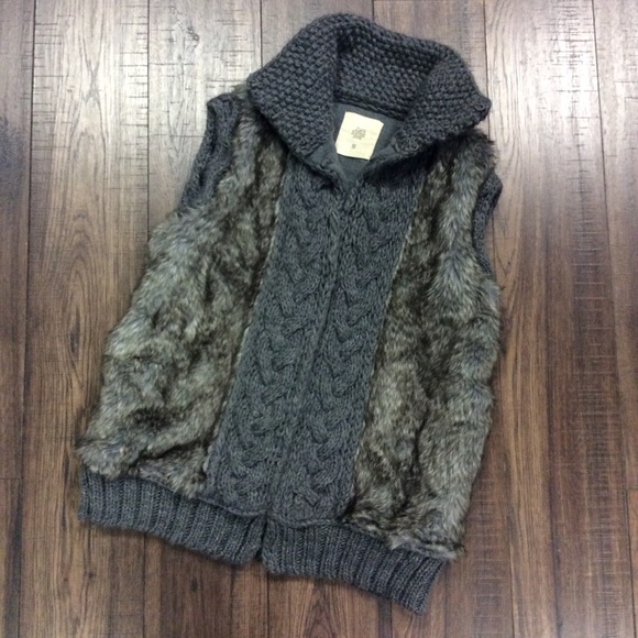Zara Knit And Fur Vest - Picture 4 of 7